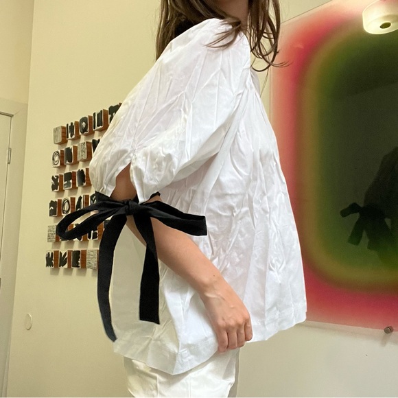 Eliza Faulkner Puff Bow Blouse - Picture 2 of 4